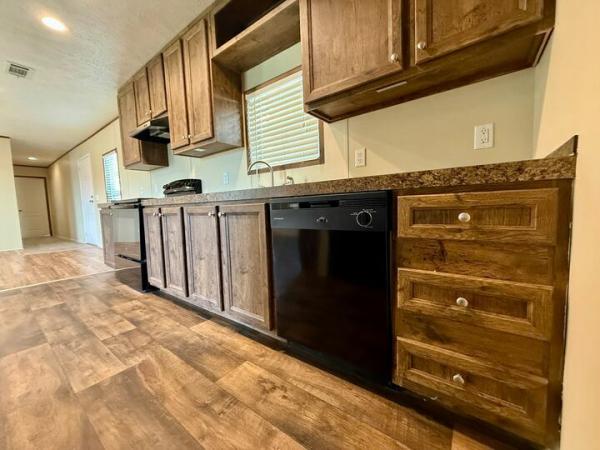 2018 CMH Manufacturing Inc.  Home