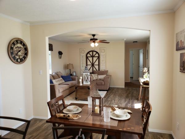 2019 MANSION 97 MANSION SINGLEWIDE SERIES  Home