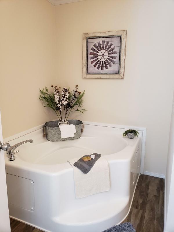 2019 MANSION 97 MANSION SINGLEWIDE SERIES  Home