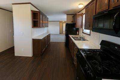 Mobile Home at 357 S. Harewood Lot 264 Grand Rapids, MI 49548