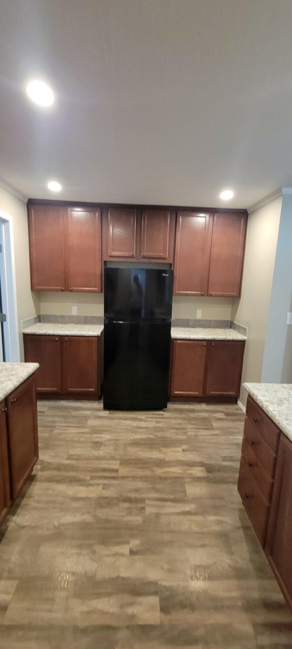 2019 MANSION MANSION SINGLEWIDE SERIES  Home