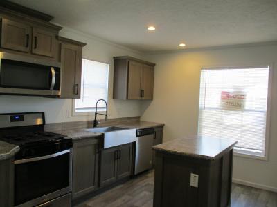 Mobile Home at 6522 Bayonet Grand Rapids, MI 49548