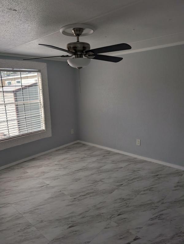 1995 FLEE Mobile Home For Sale