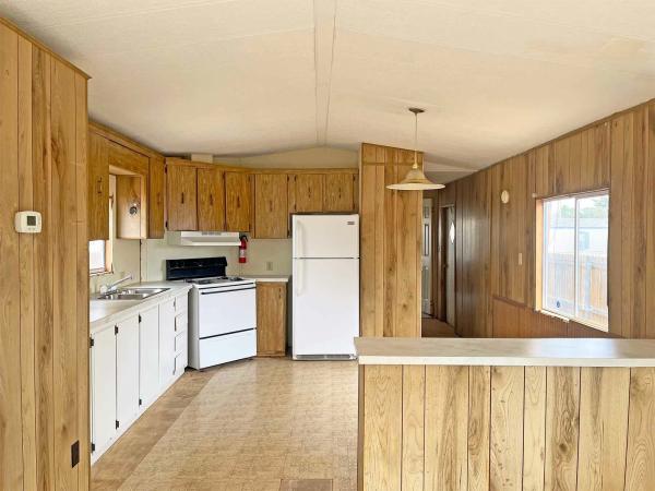 1984 Breck Capri Manor Manufactured Home