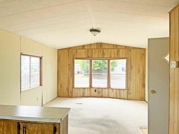1984 Breck Capri Manor Manufactured Home