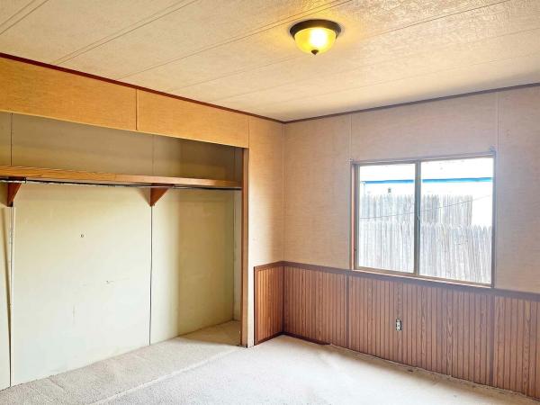 1984 Breck Capri Manor Manufactured Home
