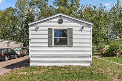 Photo 3 of 28 of home located at 63 114 Ln NE Blaine, MN 55434
