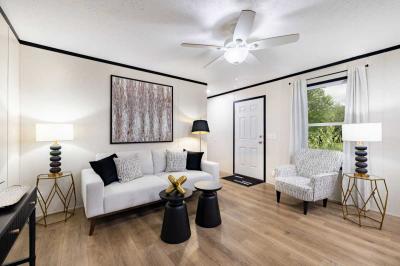 Photo 3 of 6 of home located at 435 Selkirk Mount Morris, MI 48458