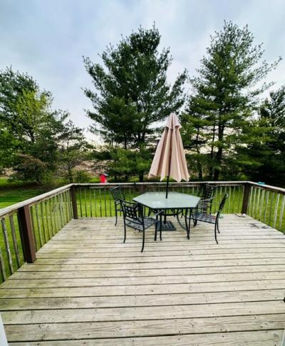 Photo 3 of 37 of home located at 13633 Iris Ln Cedar Springs, MI 49319