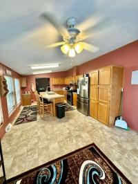 1999 Victoria Mobile Home