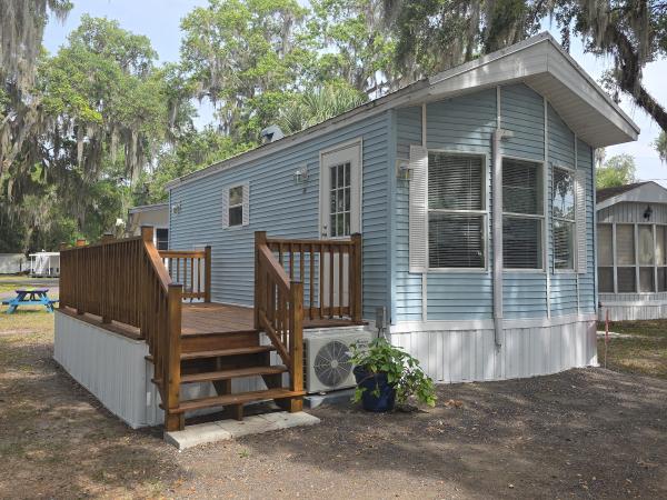 2002 CHIO  Home