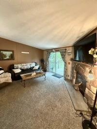 1999 Victoria Mobile Home