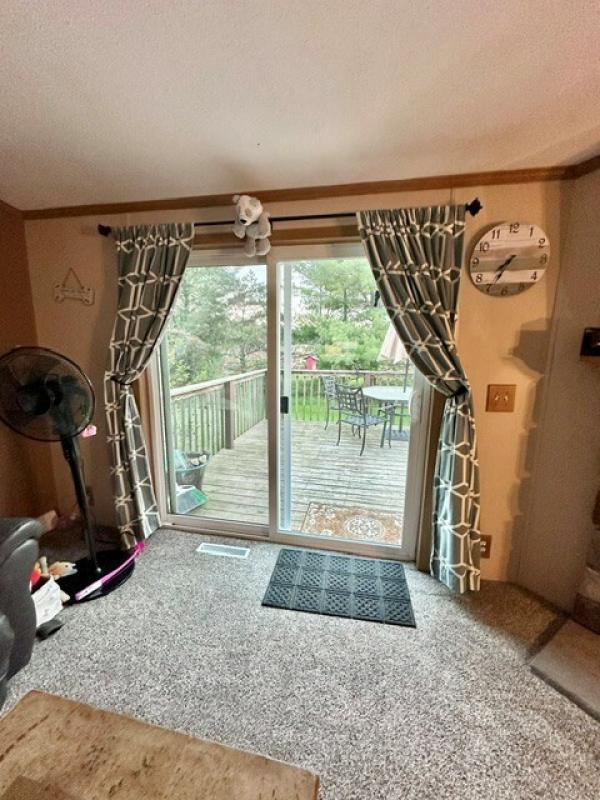1999 Victoria Mobile Home