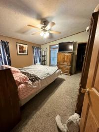1999 Victoria Mobile Home