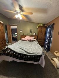 1999 Victoria Mobile Home