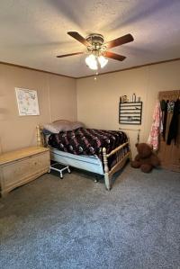 1999 Victoria Mobile Home