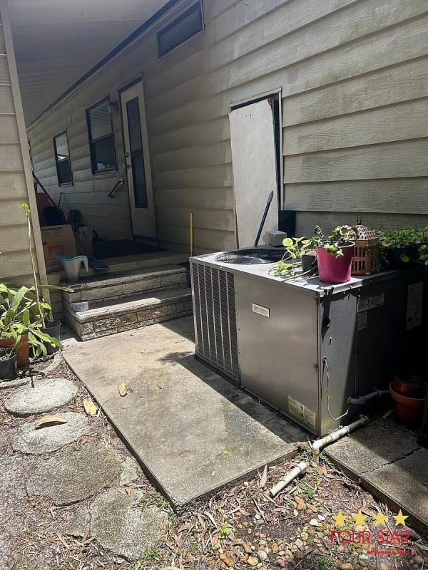 1984 SOUT  Home