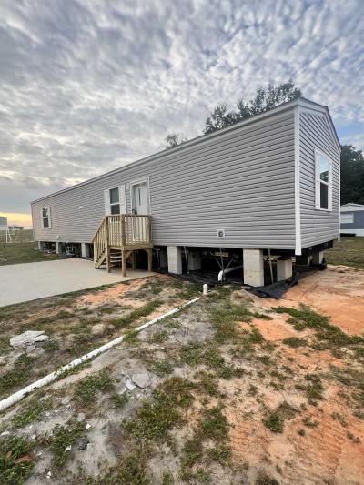 Mobile Home at 127 Dawson Ln NW Lake Alfred, FL 33850