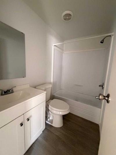 Photo 6 of 10 of home located at 388 Barker Dr Hamilton, OH 45011