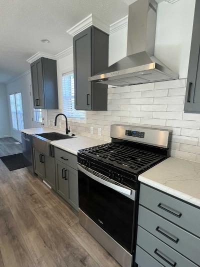Photo 5 of 16 of home located at 13295 Nashville Lane Hartland, MI 48353