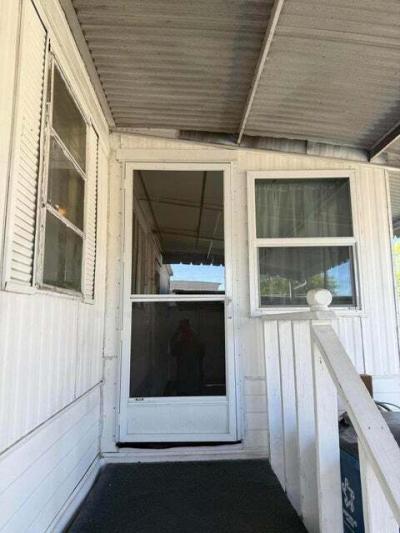 Photo 5 of 8 of home located at 333 E Lakewood Blvd Lot 71 Holland, MI 49424