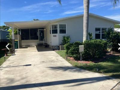 Photo 3 of 18 of home located at 1808 Monticello Dr. Naples, FL 34101