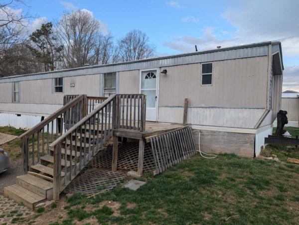 Photo 1 of 1 of home located at 34 Winding Springs Road Candler, NC 28715