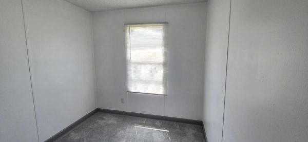 1993 MFHM Manufactured Home