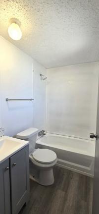 1993 MFHM Manufactured Home