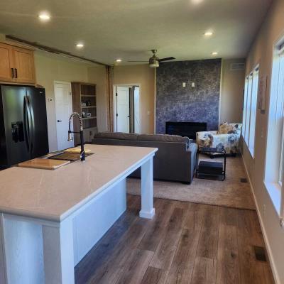 Photo 3 of 7 of home located at 1712 Pella Avenue Oskaloosa, IA 52577