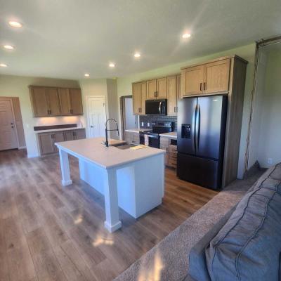 Photo 5 of 7 of home located at 1712 Pella Avenue Oskaloosa, IA 52577