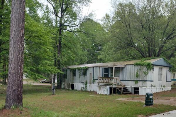 Photo 1 of 2 of home located at 2520 Bender Road #244 Texarkana, TX 75501