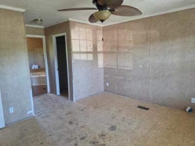 Photo 4 of 19 of home located at 217 Owen Davis Dr Ewing, KY 41039