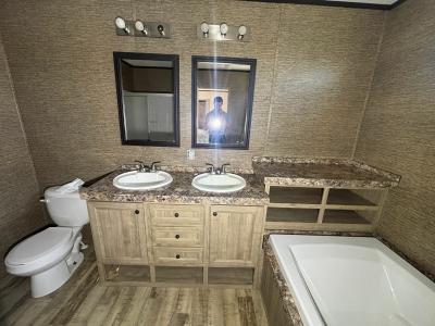 Photo 4 of 9 of home located at 239 Red Oak St Kilgore, TX 75662