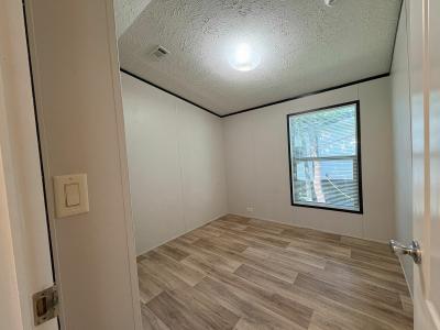 Photo 5 of 12 of home located at 204 Kings Ct Lot 2 Rice, TX 75155