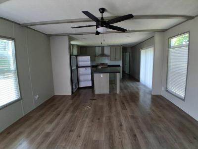 Photo 4 of 14 of home located at 175 Oak Crest Dr Weatherford, TX 76087