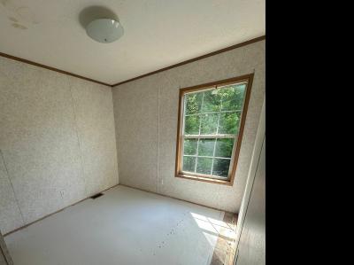 Photo 4 of 11 of home located at 400 Simmering Ridge Oak Hill, OH 45656