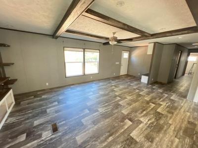 Photo 3 of 22 of home located at 630 County Road 314 Tiplersville, MS 38674