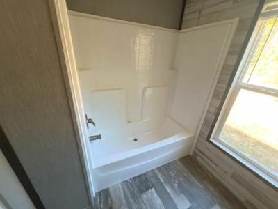 Photo 5 of 22 of home located at 630 County Road 314 Tiplersville, MS 38674