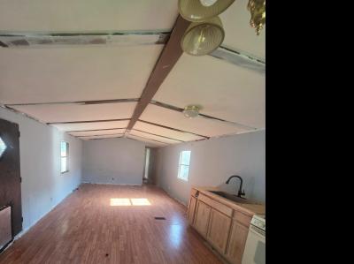 Photo 5 of 11 of home located at 108 Fernald Dr Harrison, OH 45030