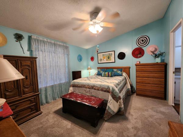 1998 Mobile Home
