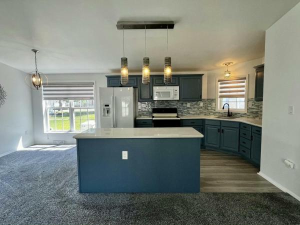 2001 RTZ LXE Manufactured Home