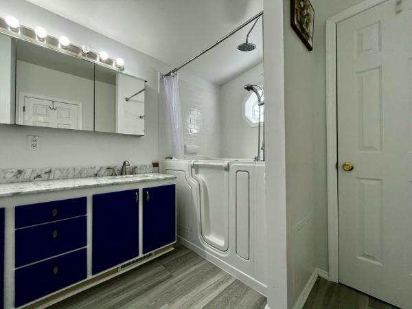 2001 RTZ LXE Manufactured Home