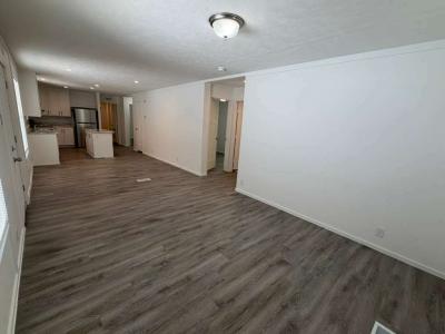 Photo 4 of 16 of home located at 5570 Connie Jean Road, #28 Jacksonville, FL 32222