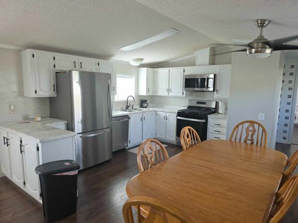 1996 Artcraft mobile Home