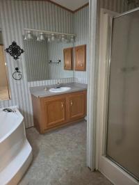 2002 Highland mobile Home