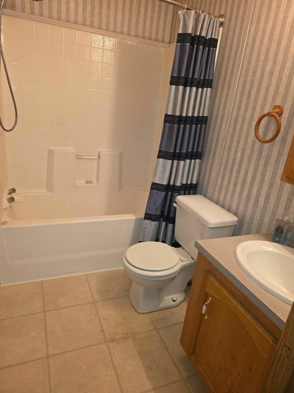 2002 Highland mobile Home