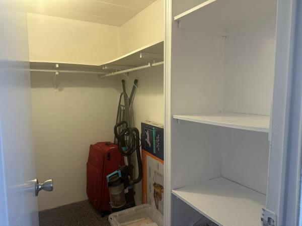 1985 Fleetwood SANDPOINTE Mobile Home