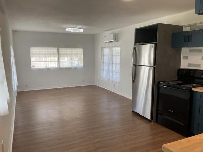 Photo 4 of 10 of home located at 3901 Bahia Vista St. #327 Sarasota, FL 34232