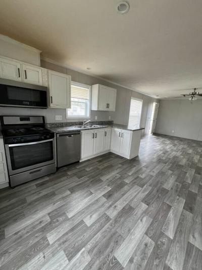 Photo 2 of 16 of home located at 98 Arbor St. #98Ar Saint Cloud, MN 56301